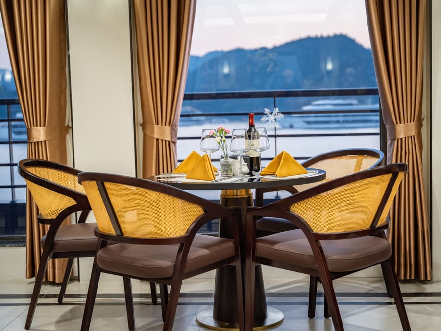 Diana — Restaurant