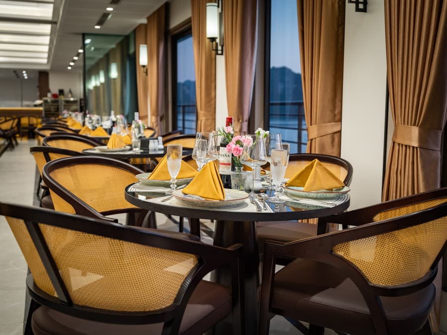 Diana — Restaurant