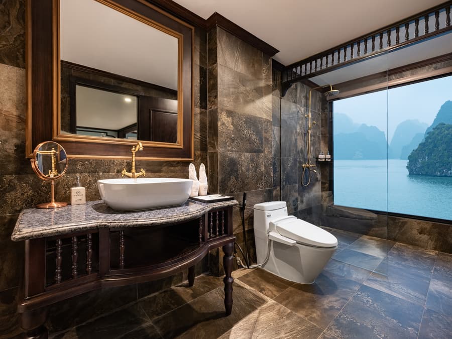 Venus — Executive Suite